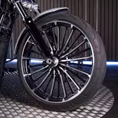 2026 HARLEY DAVIDSON BREAKOUT + £1000 OR £15,000